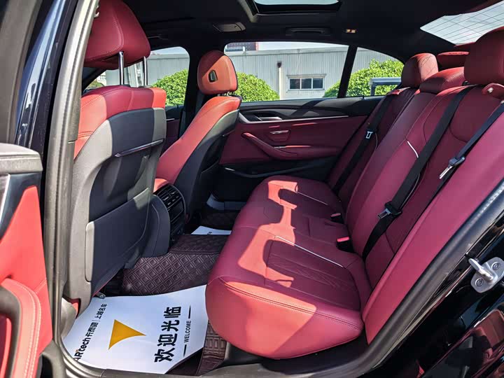 Фото 9 - BMW 5 Series