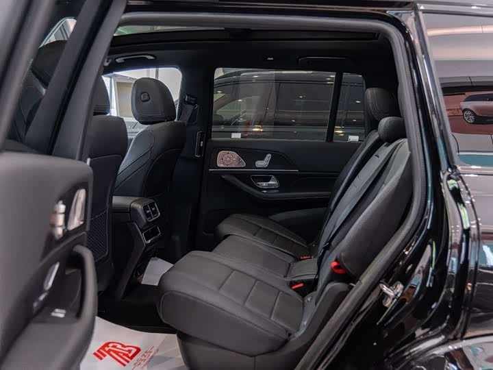 Фото 30 - Mercedes-Benz GLS-Class