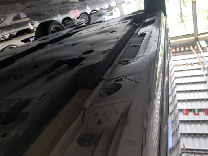 Фото 21 - Toyota Camry