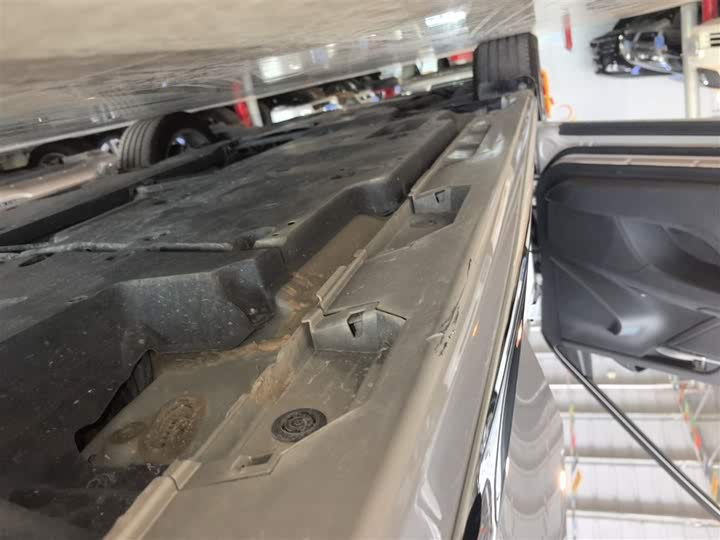 Фото 22 - Toyota Camry