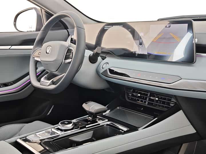 Фото 11 - Changan Raeton Plus