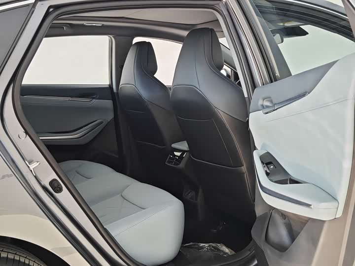 Фото 23 - Changan Raeton Plus