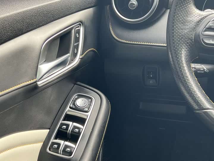 Фото 15 - MG Motor 6