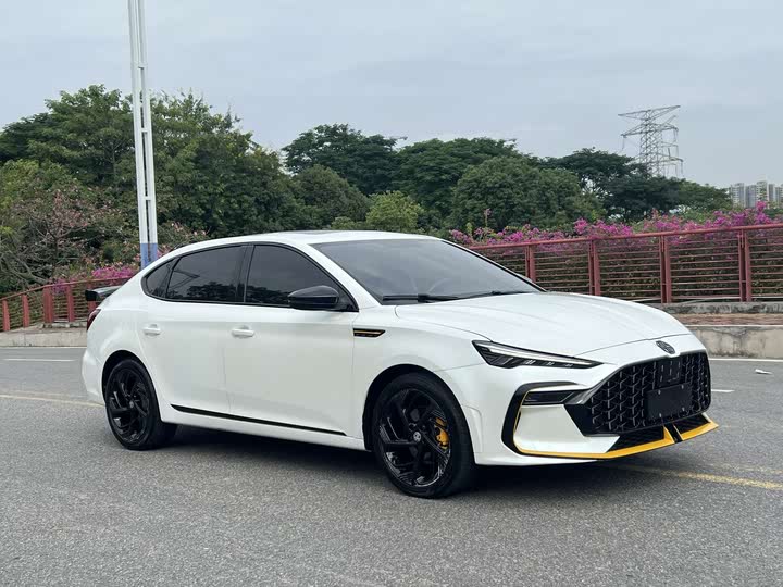 Фото 3 - MG Motor 6