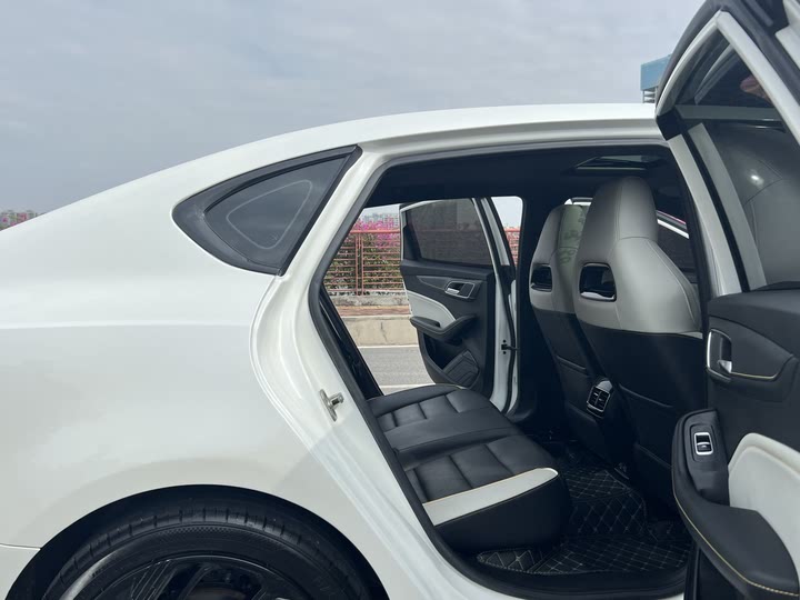 Фото 6 - MG Motor 6