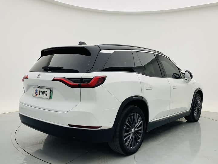 Фото 5 - Nio ES8