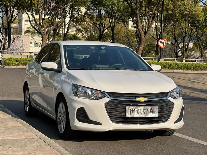 Фото 3 - Chevrolet Onix (Cavalier)