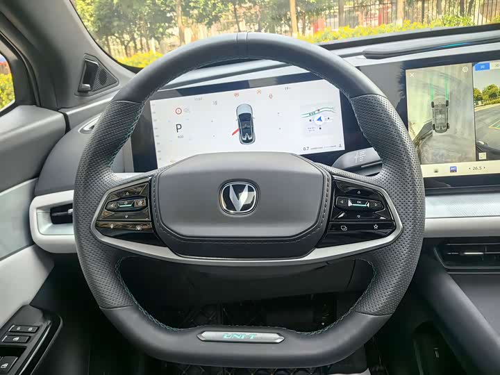 Фото 18 - Changan UNI-T