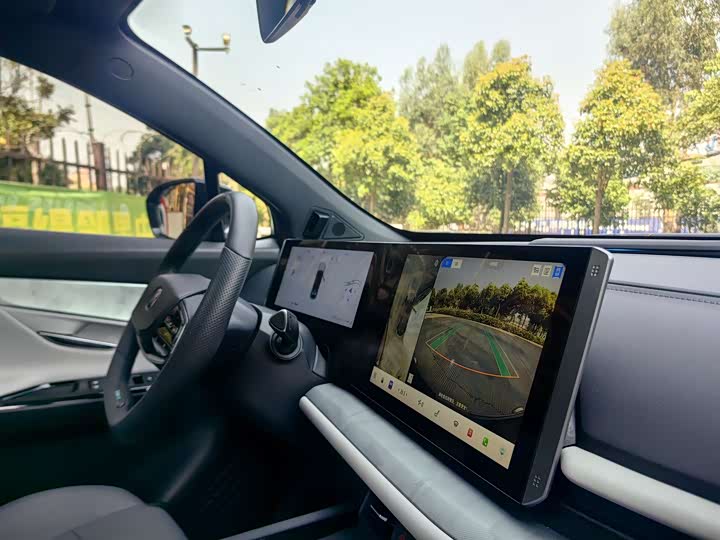 Фото 21 - Changan UNI-T