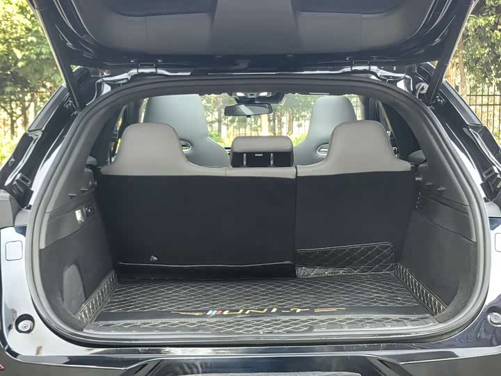 Фото 8 - Changan UNI-T