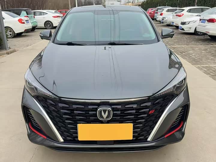 Фото 2 - Changan Eado Plus