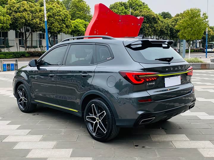 Фото 4 - Roewe RX5