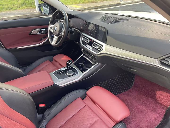 Фото 13 - BMW 3 Series