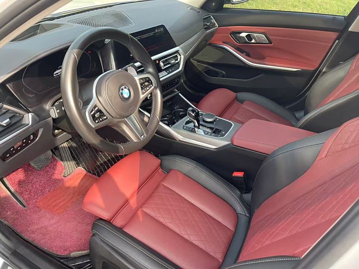 Фото 9 - BMW 3 Series