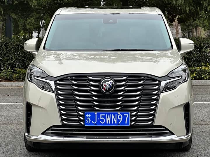 Фото 3 - Buick GL8 ES