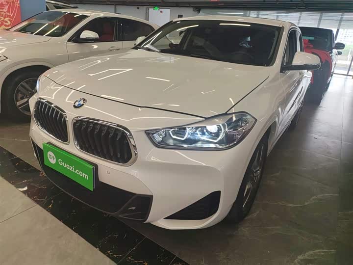 Фото 1 - BMW X2