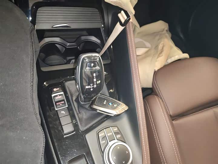 Фото 14 - BMW X2