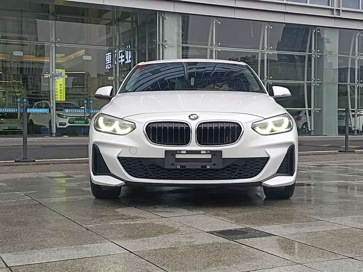 Фото 2 - BMW 1 Series