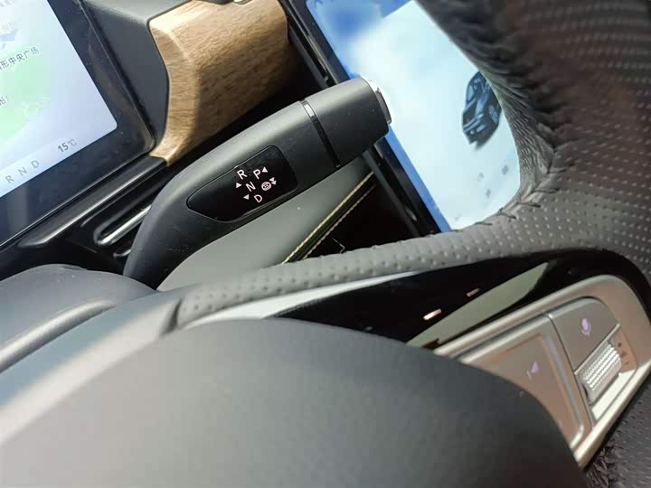 Фото 16 - XPeng P5