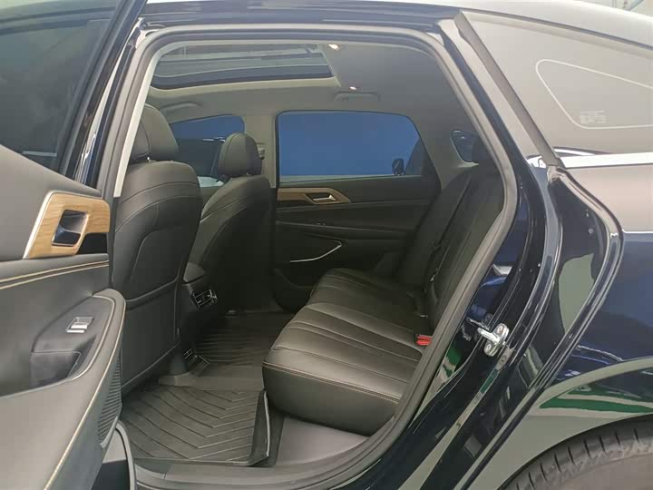 Фото 18 - XPeng P5