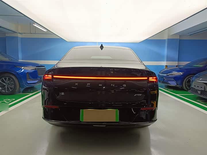 Фото 9 - XPeng P5