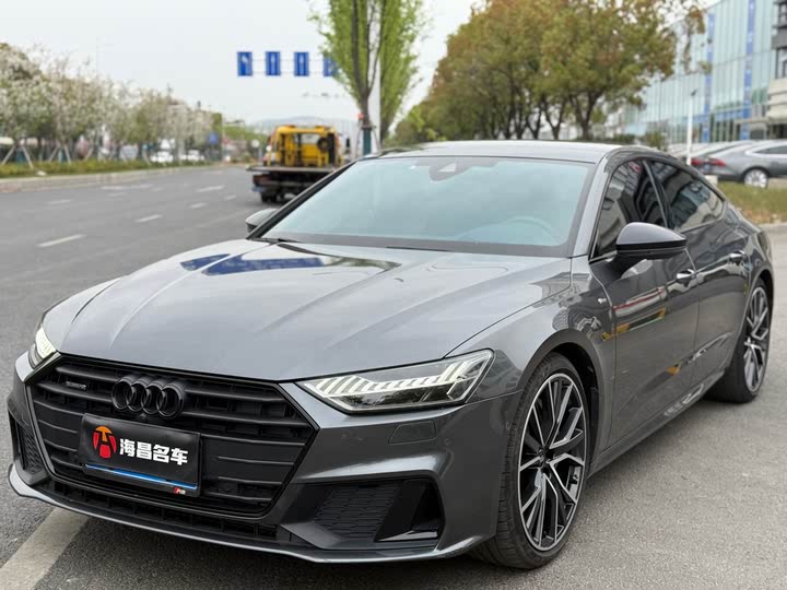 Фото 1 - Audi A7