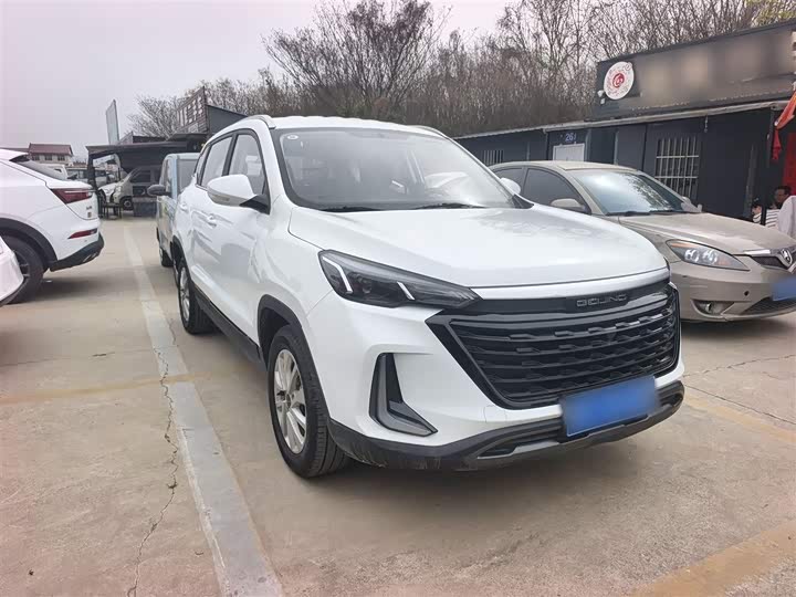 Фото 1 - Beijing X3