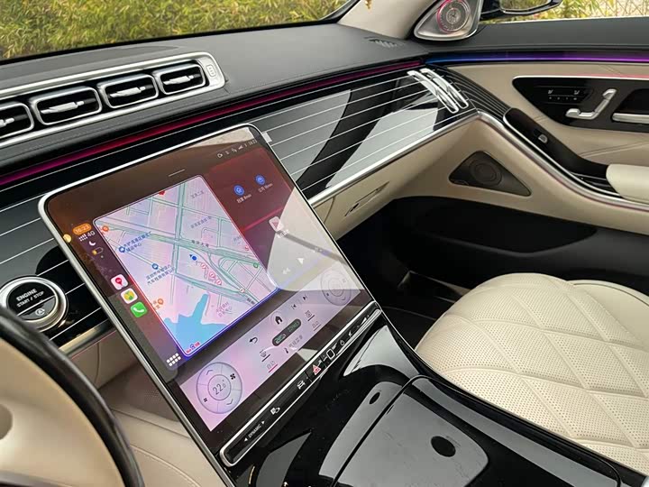 Фото 13 - Mercedes-Benz Maybach S-Class