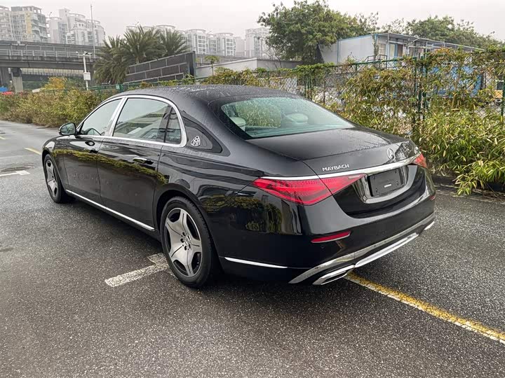 Фото 5 - Mercedes-Benz Maybach S-Class
