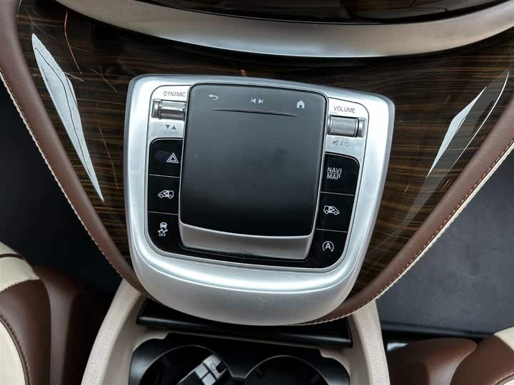 Фото 14 - Mercedes-Benz Vito