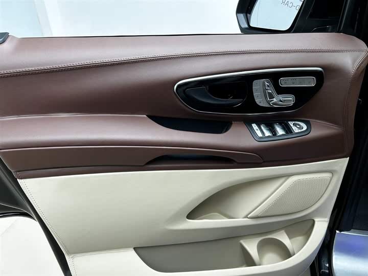 Фото 7 - Mercedes-Benz Vito