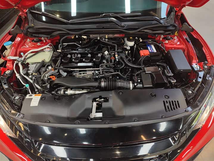 Фото 20 - Honda Civic