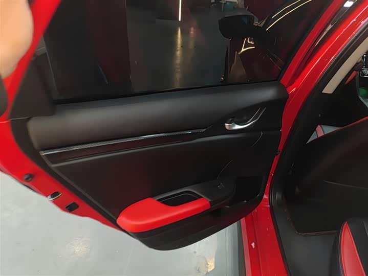 Фото 29 - Honda Civic