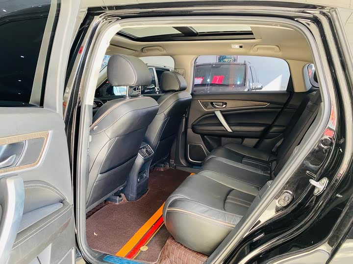 Фото 5 - Honda Avancier