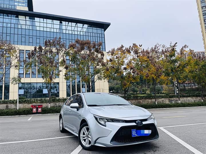 Фото 2 - Toyota Levin