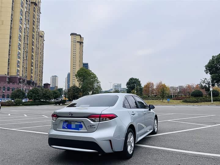 Фото 5 - Toyota Levin