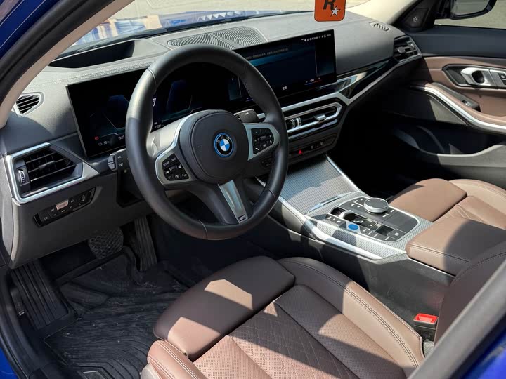Фото 9 - BMW i3