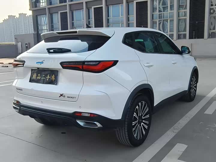 Фото 12 - Changan Oshan X5