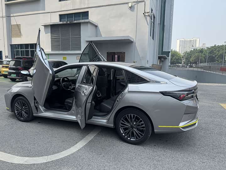 Фото 13 - Dongfeng Aeolus Yixuan Max