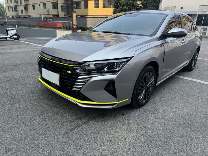 Фото 3 - Dongfeng Aeolus Yixuan Max