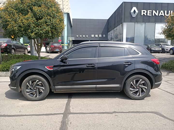 Фото 2 - Hongqi HS5