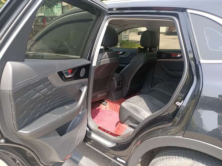 Фото 5 - Hongqi HS5