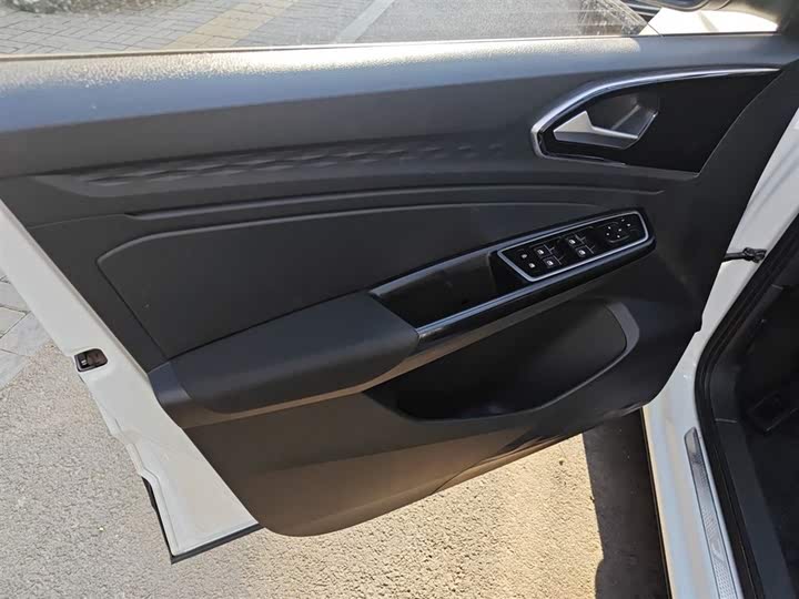 Фото 28 - Jetta VS5