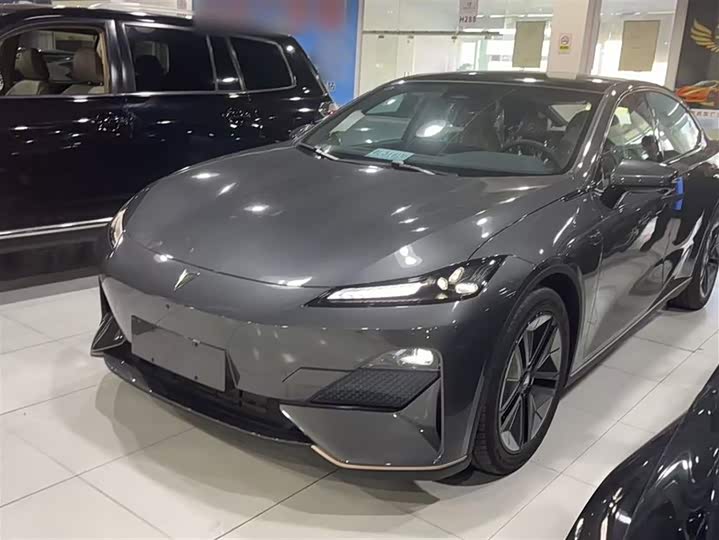 Фото 2 - Changan Deepal SL03