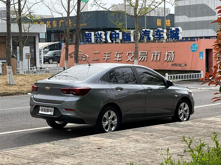 Фото 13 - Chevrolet Onix (Cavalier)