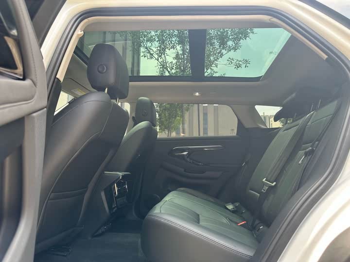 Фото 5 - Land Rover Range Rover Evoque L Hybrid