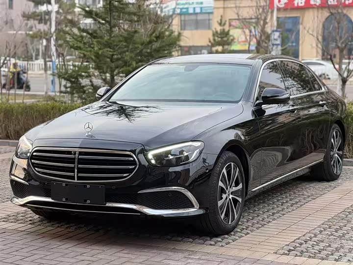Фото 2 - Mercedes-Benz E-Class Hybrid