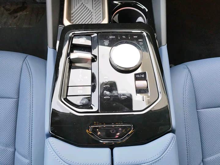 Фото 11 - BMW 5 Series