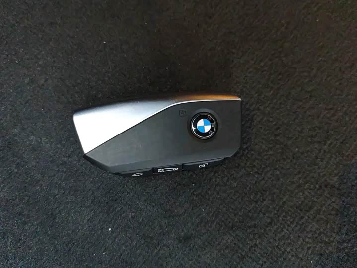 Фото 15 - BMW 5 Series