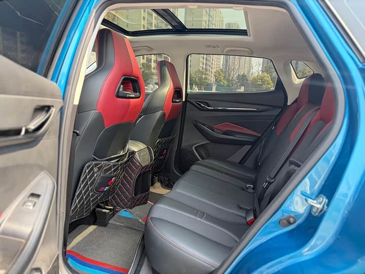 Фото 11 - Changan Oshan X5